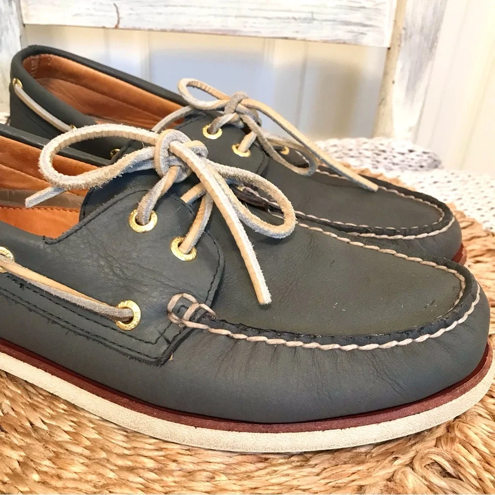 Sperry Gold Cup Authentic Original 2-Eye Boat Shoe Size 10